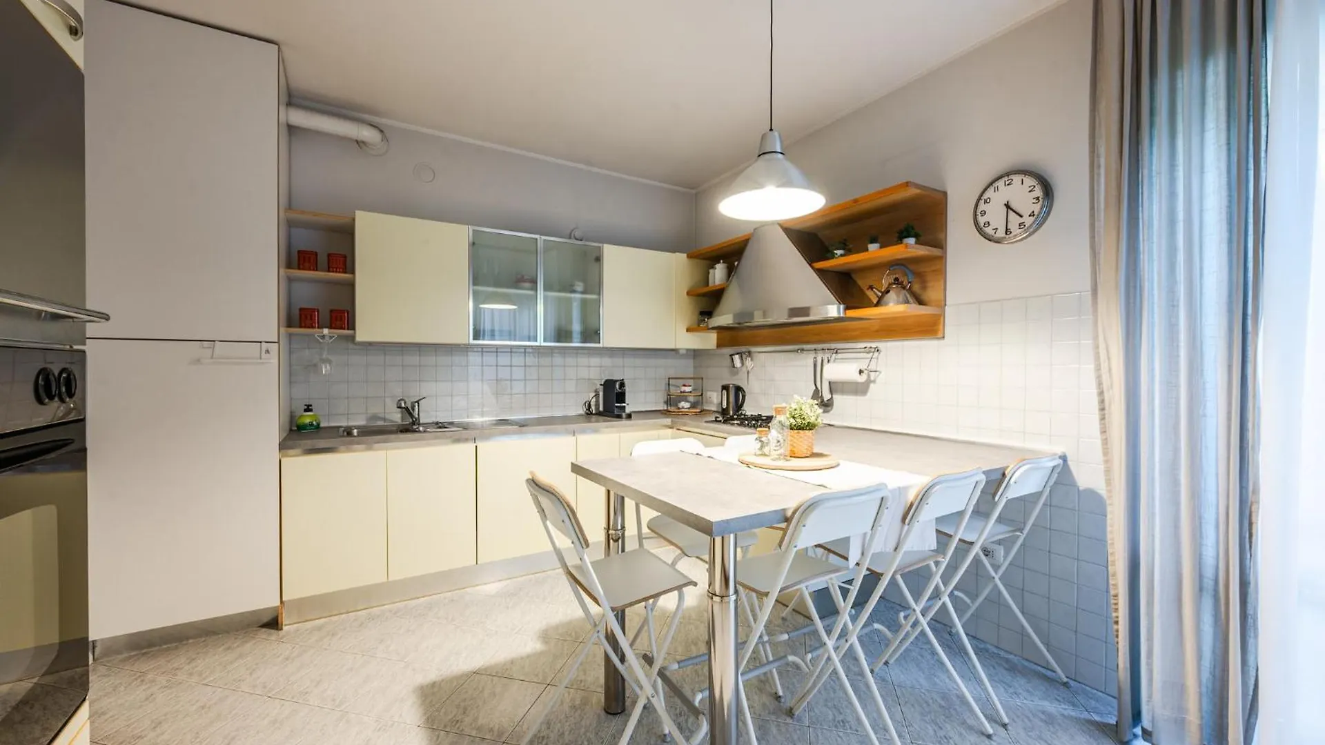 Modena Garden Retreat, 5 Min Dal Centro Con Garage Lejlighed